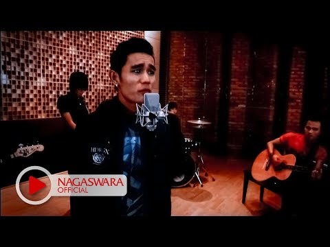 Download Ada Bayangmu Sembilan Band Mp3 Mp4 Music Online - Boker Mp3