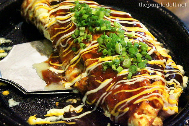 Tonpeiyaki (Pork, Cheese, Cabbage & Egg) P275