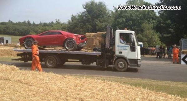 Lamborghini Giugiaro Parcour crashes at Goodwood Festival of Speed