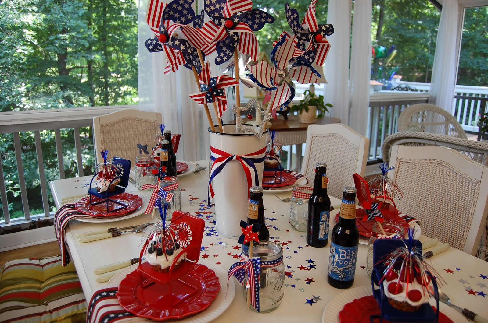 A Patriotic Celebration Table Setting