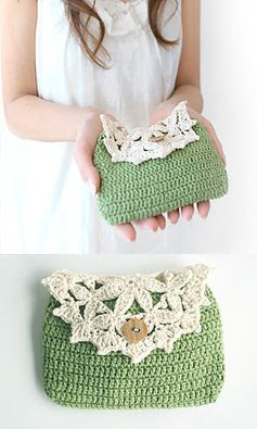 Free pattern via Ravelry #free #crochet #pattern #minibag #pouch #crochetpattern #free #pattern #ravelry