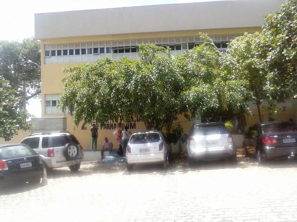 Segundo a PM, pelo menos quatro presos teriam escapado do Centro de Detenção Provisória de Nova Parnamirim  (Foto: Divulgação/Sejuc)