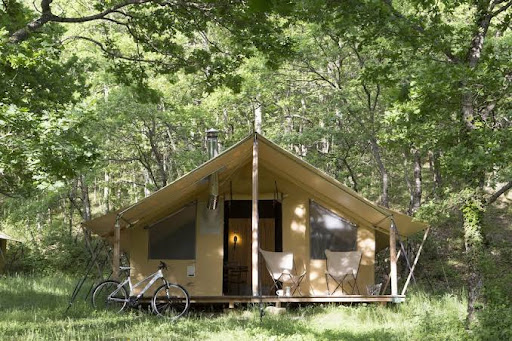 Camping Huttopia Versailles