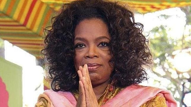 Resultado de imagen para Oprah Winfrey dice que la Biblia ha dado forma a su fe