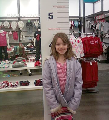Daylyn shopping jan 2 2010