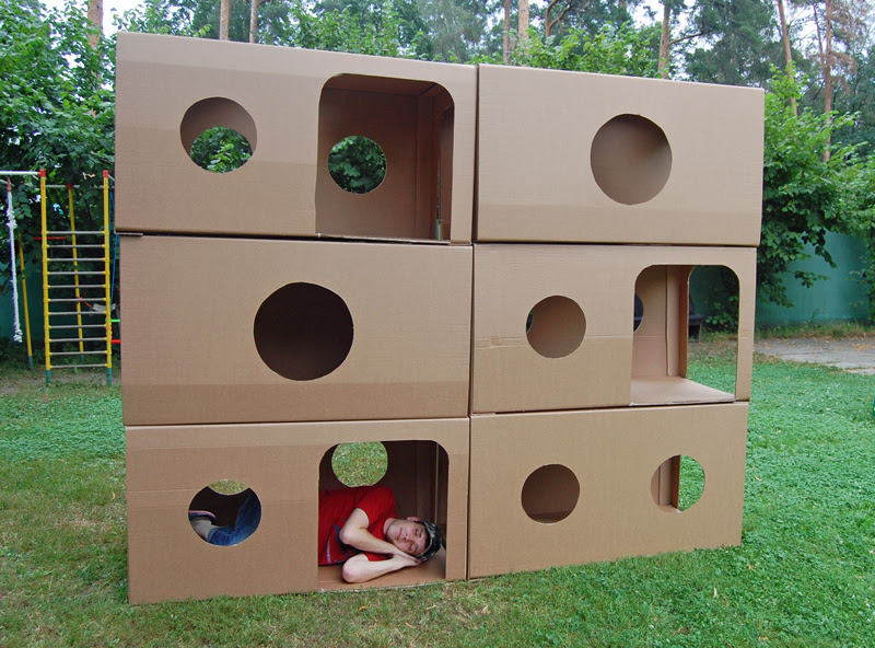 Capsule house