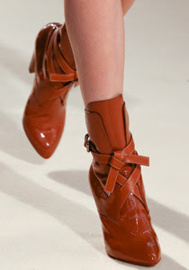 botine cu barete botine cu barete