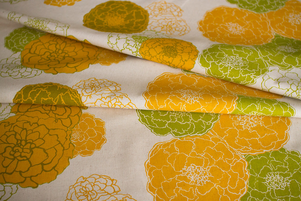 ink and spindle: Introducing Flores - and some new colourways!