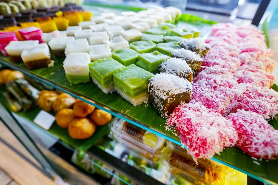 Malaysia Nyonya Kuih  Terrius r