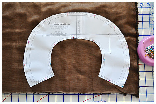 11.17.10 vintage flair: make a faux fur collar!