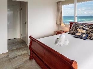 Dorchester on the Beach Hotel Gold Coast
