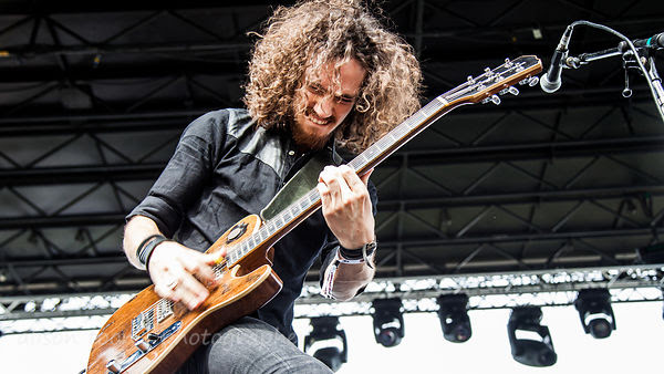 Oli Brown, guitar and vocals, Raveneye