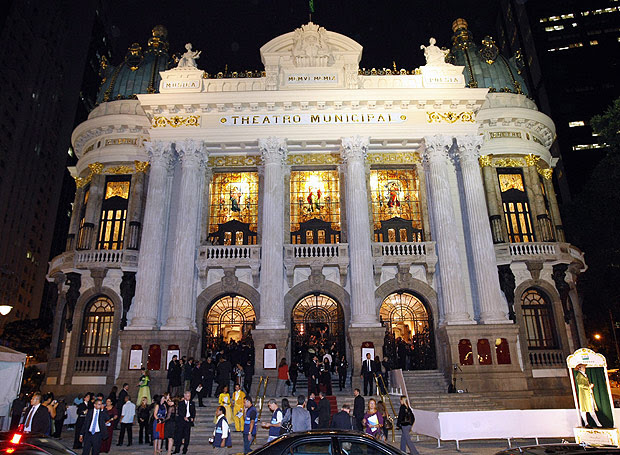 Resultado de imagem para theatro municipal