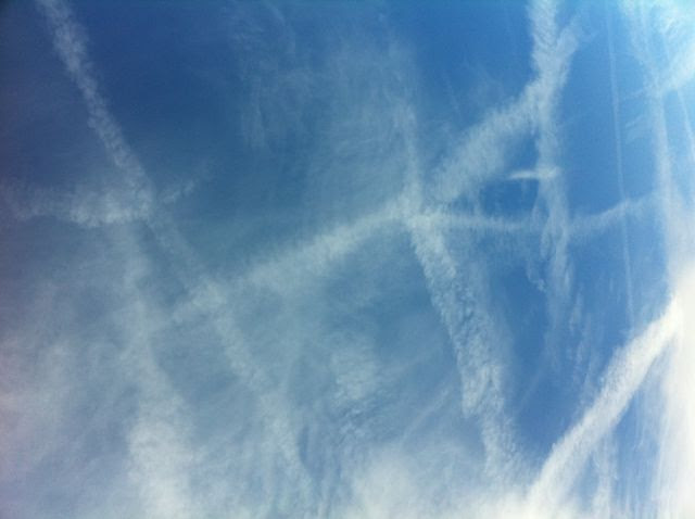 1st Chemtrail photo