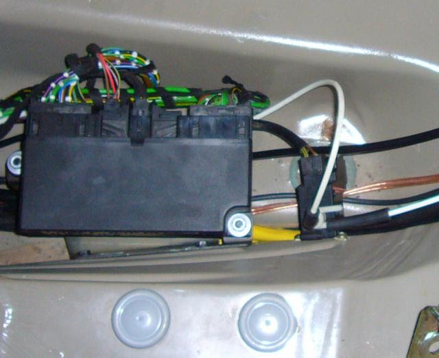 Schaltplan Komfortsteuergerät W124