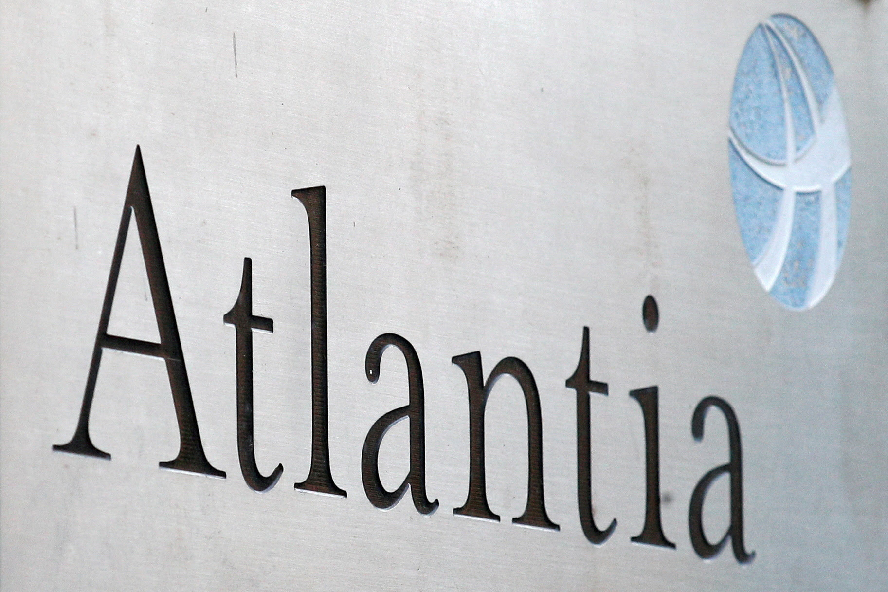 Atlantia exit highlights Milan's battle to retain market heavyweights