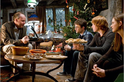 Mr. Weasley, Harry, Ron and Ginny