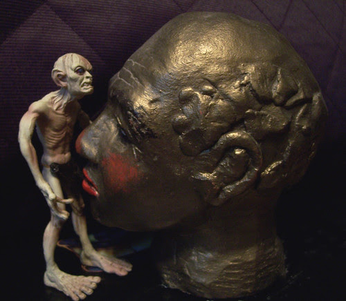 Gollum gets some head