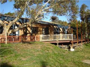 Beulah by the Lake Private Holiday Apartment Snowy Mountains