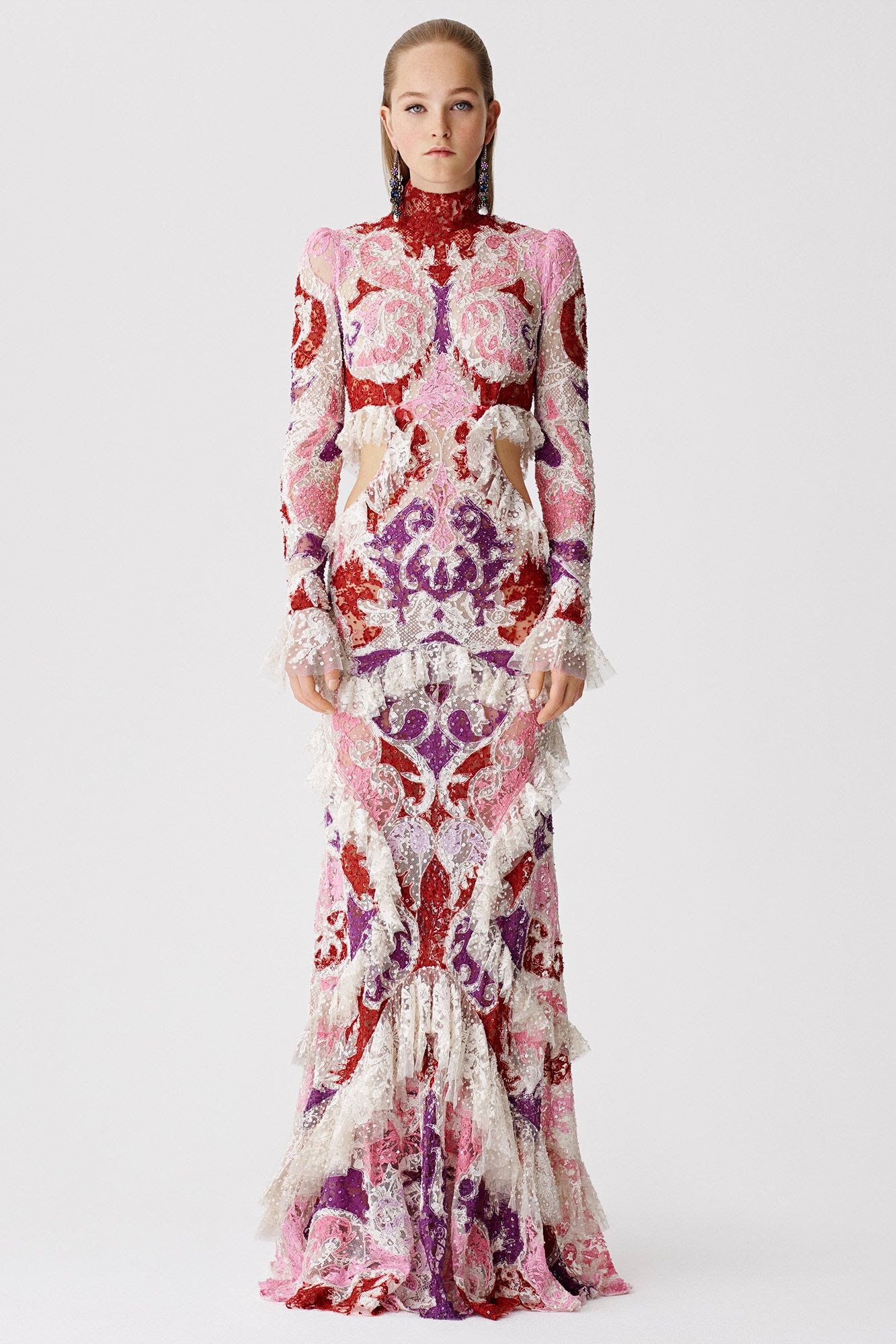 Alexander McQueen, Resort 2017 The Wonderful World of Fashion