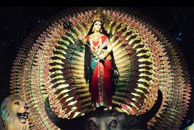 Durga Puja : Stunning, creative pics from the pandals in West Bengal IMAGES, GIF, ANIMATED GIF, WALLPAPER, STICKER FOR WHATSAPP & FACEBOOK