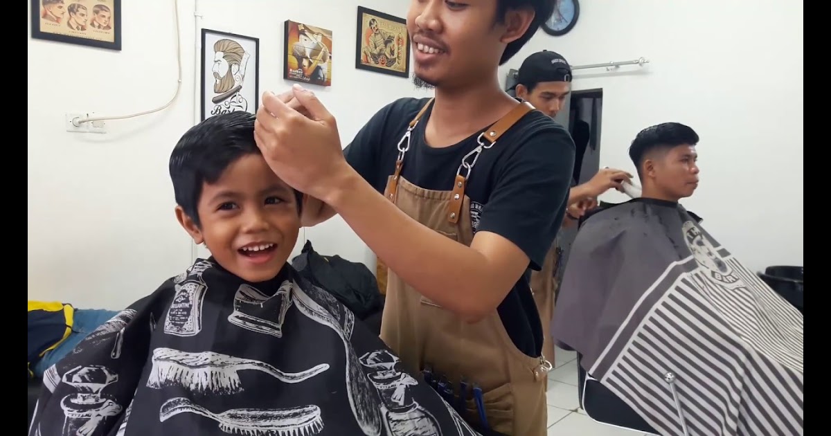 Model Rambut Anak Cowok Panjang : Gambar Gaya Rambut Anak Cowok 1 Tahun