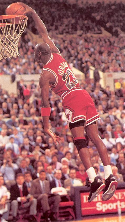 Michael Jordan Wallpaper for iPhone WallpaperSafari Michael Jordan Wallpaper for iPhone WallpaperSafari