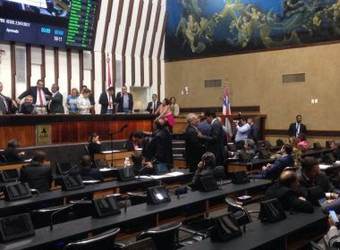 AL-BA aprova reajuste para professores, policiais civis, militares e bombeiros
