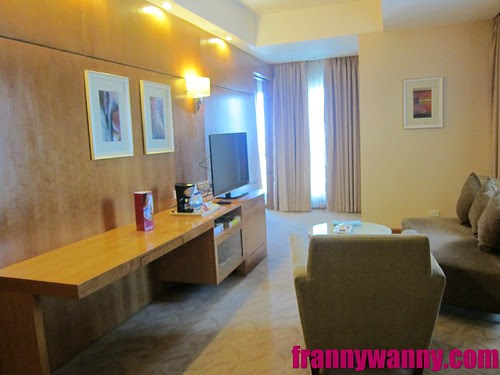 crowne plaza manila 1