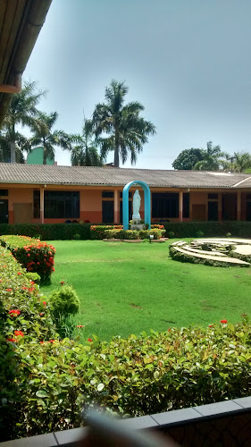 Horário de funcionamento de Colégio Santa Bartolomea Capitanio
