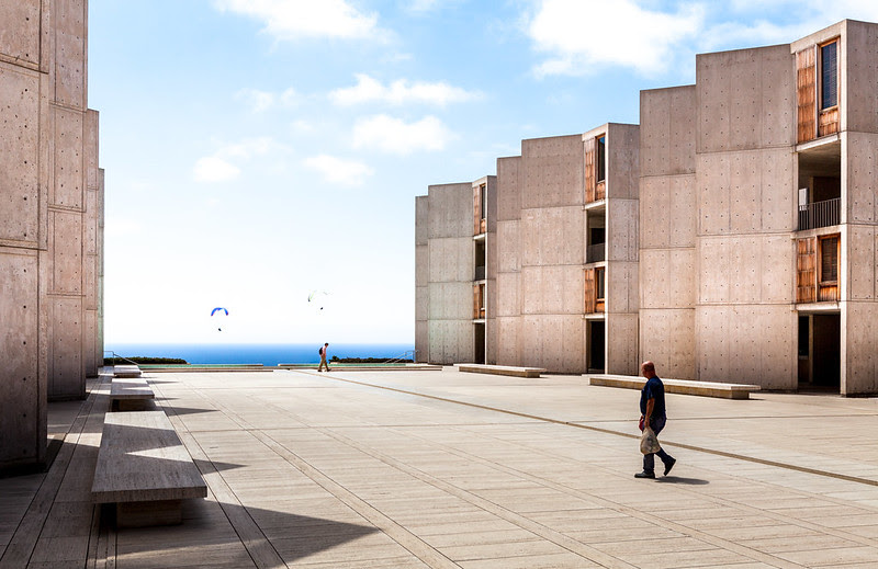 Modernist Architecture: How to take original photos of the Salk Institute