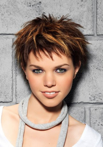 Coupe De Cheveux Court Effile Dasyatracyviona Blog