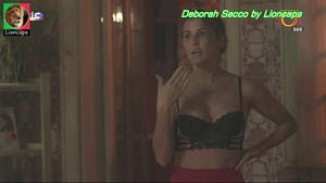 Deborah Secco sensual na novela Segundo Sol