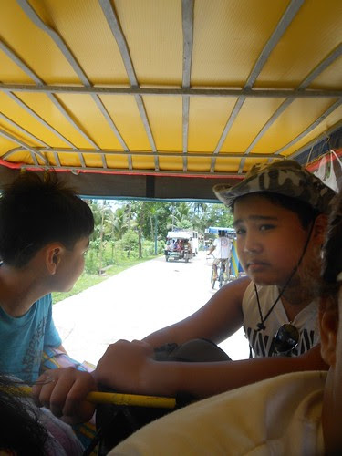 2013-04-05 Caramoan lowres (6)