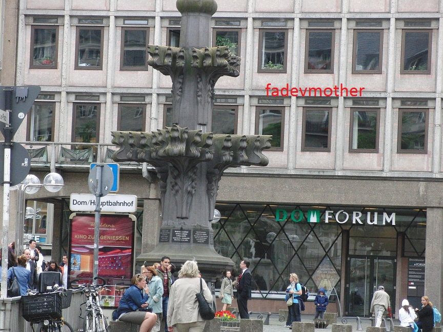 photo sudut kota koln_zpsryjialhu.jpg