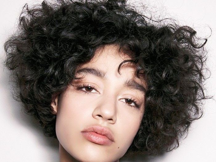 how to style short curly hair with bobby pins
