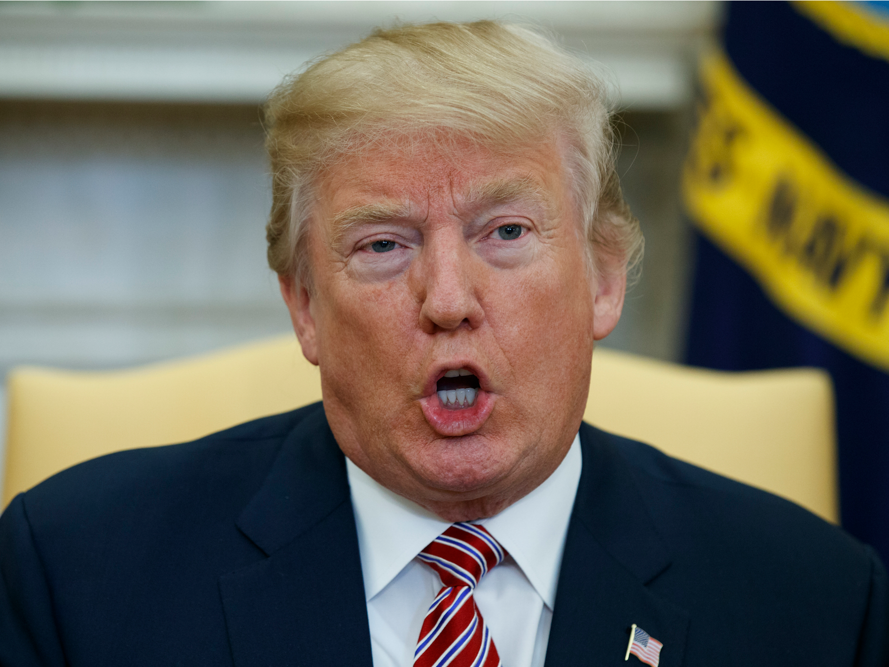 trump-defends-former-aide-embroiled-in-a