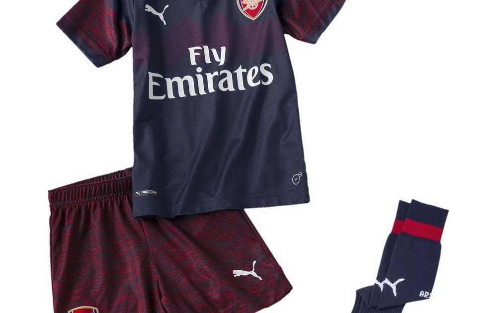 arsenal 2018 kit