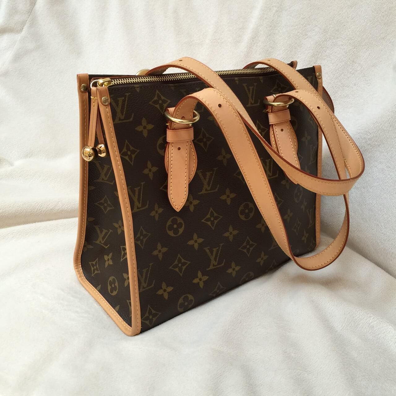 I've had my eye on a vintage LV Malesherbes purse but managed to snag a  vintage calfskin Celine for a fraction of the price : r/handbags