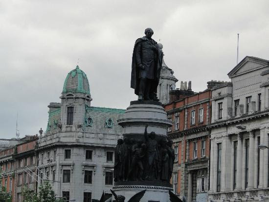Photos of O'Connell Bridge, Dublin
