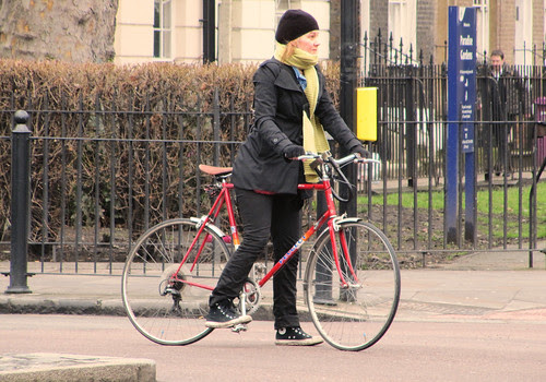 Bethnal Green rush hour 4