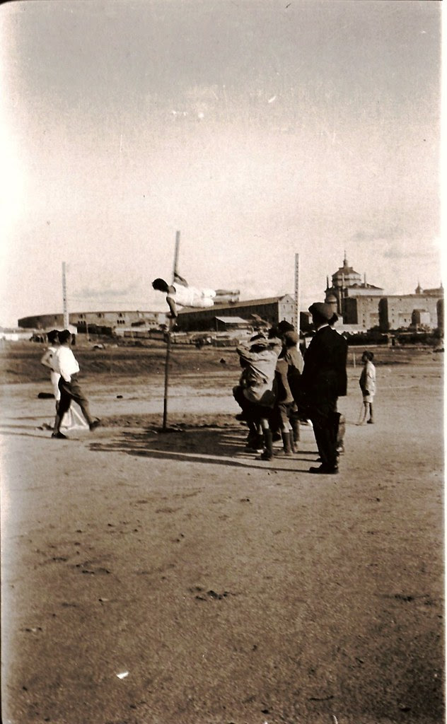 Escuela de Gimnasia, Toledo, años 20. Fotografía de Eduardo Butragueño Bueno