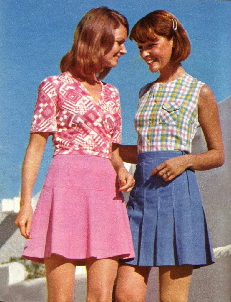 Mini Skirt Monday #86: 1968-1974