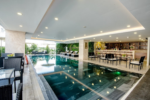 khách sạn Grand Sea