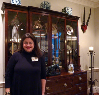 P1150682-2013-01-24-Cathedral-Antiques-Show-Inspiration-House-designer--Wesley-Huffard