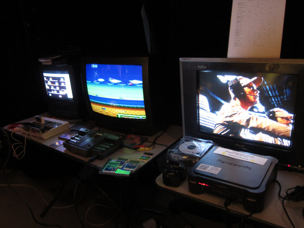 3DO & other.JPG 3DO & other.JPG