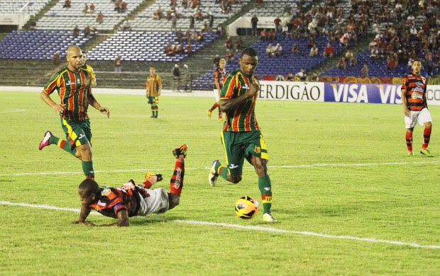 Sampaio corrêa, campinense, copa do brasil (Foto: Magnus Menezes / Jornal da Paraíba)