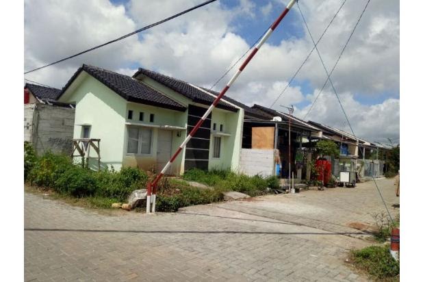 Rumah Kampung  Hook Ceria Bulat m