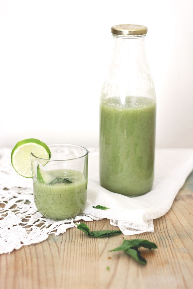 photo 1_green-smoothie-detox-recette_zps483cb872.jpg