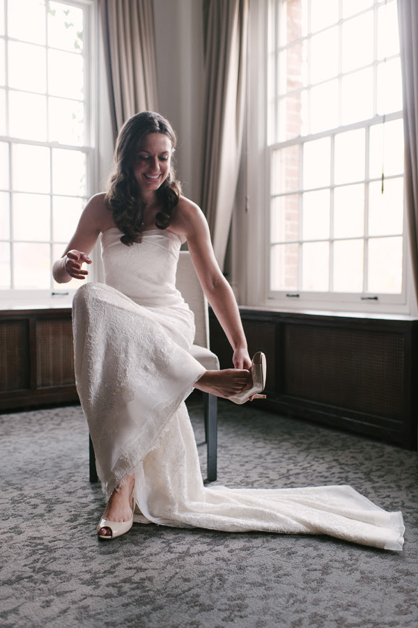 Celine-Kim-Photography-Toronto-AN-fall-wedding-University-of-Toronto-faculty-club-10